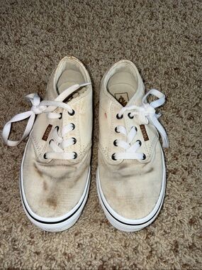 Vans Kids Cream Canvas Lace-Up Sneakers - 1Y